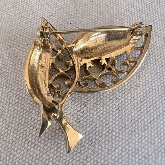 Vintage Gold Tone Boho Retro Dual Leaf Brooch Size 1.5” - Picture 6 of 10
